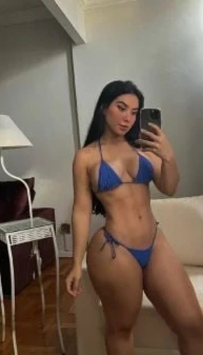 Mia