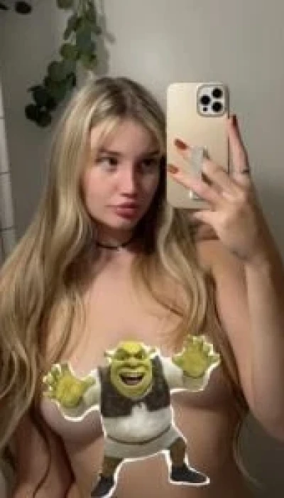 Nina@12