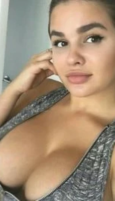 chloe