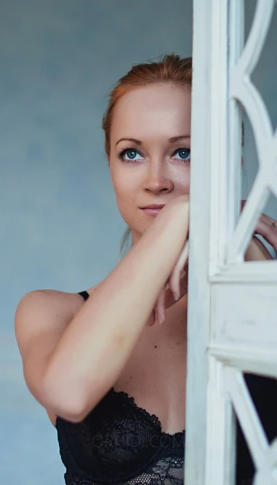Lana_HOT