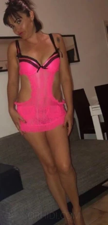 laura