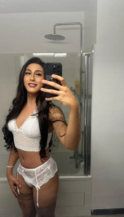 Lara Salope
