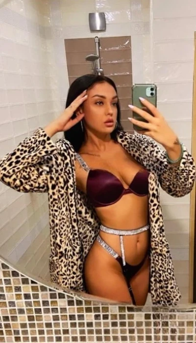 Monica