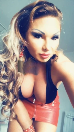 Britanie Doll