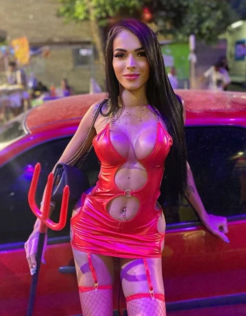 Nicole hot