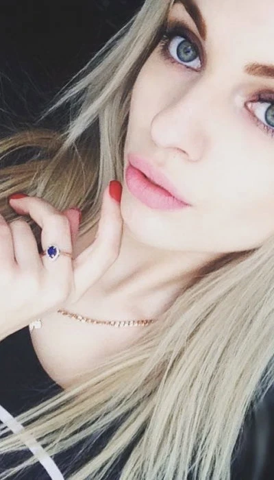 Noelle Pretty
