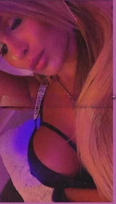 Samantha Barros