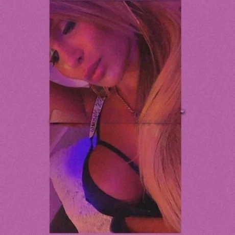 Samantha Barros