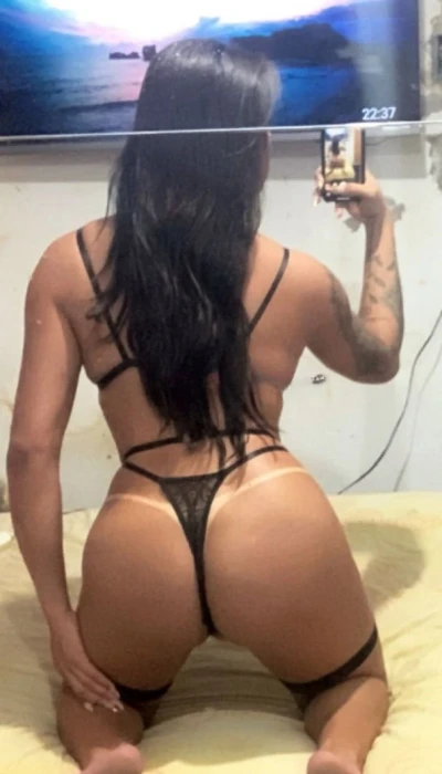 Veronica Versace
