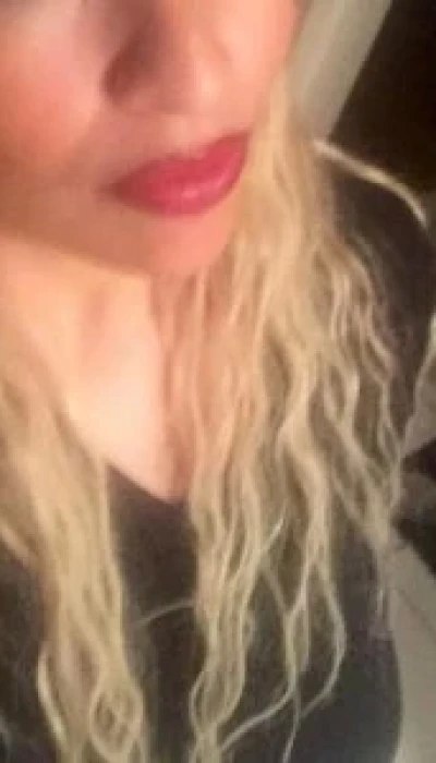 Belle Sabrina