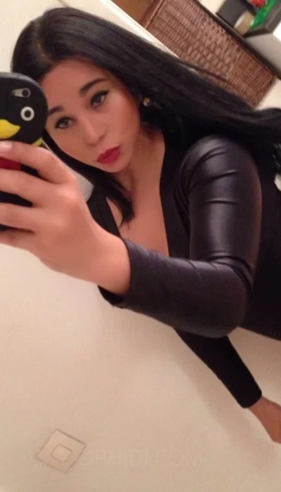 Sexy GIRL Ledah PROVOCATRICE