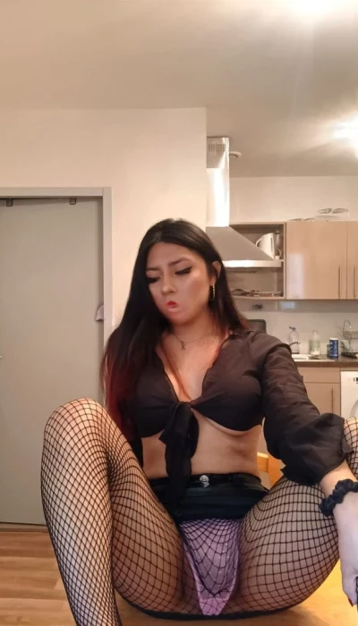 issabella traviesa