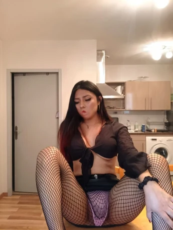 issabella traviesa