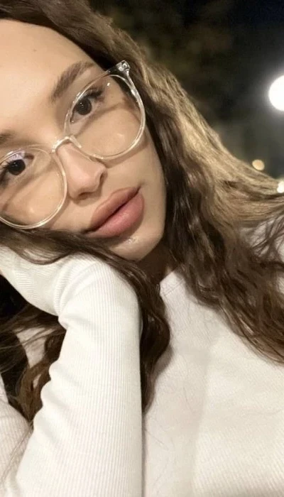 Mia