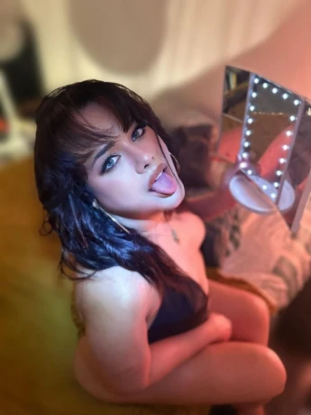 Livia De Castro